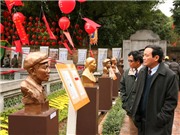 Bóng đá anh, ngoại hạng anh, lịch thi đấu euro 2012, Trưng bày 32 tượng nhà văn đoạt giải Hồ Chí Minh: Thừa hay thiếu?
